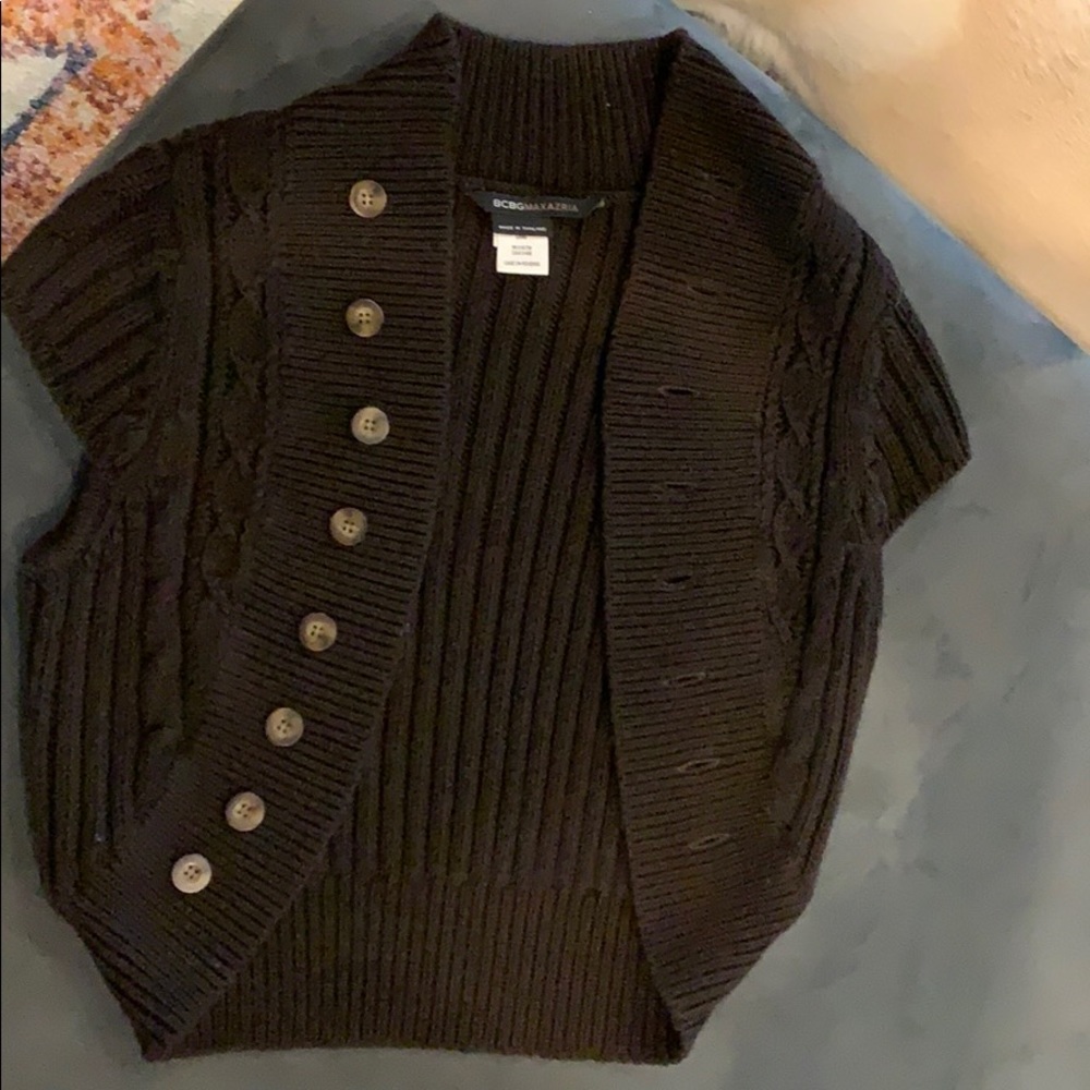 Dark brown short sleeve knit bolero
